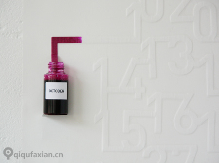 墨水日歷 慢慢的變色