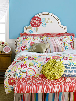 別致床頭板美化睡眠空間