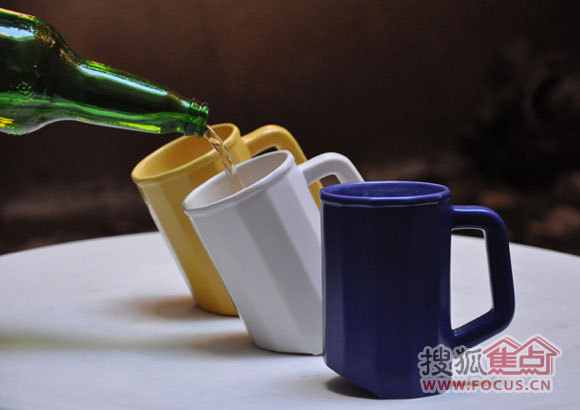 創(chuàng)意啤酒杯 省去溢滿煩惱