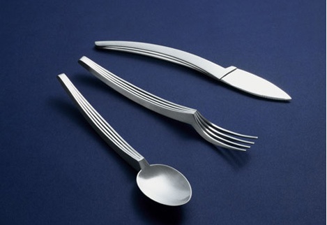 三合一刀叉 很帥很強大