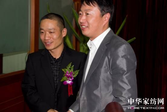 中國(guó)經(jīng)濟(jì)低碳轉(zhuǎn)型與可持續(xù)發(fā)展大會(huì)