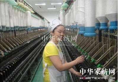 紡織女工鄢芙蓉成為“武漢精神”代言人