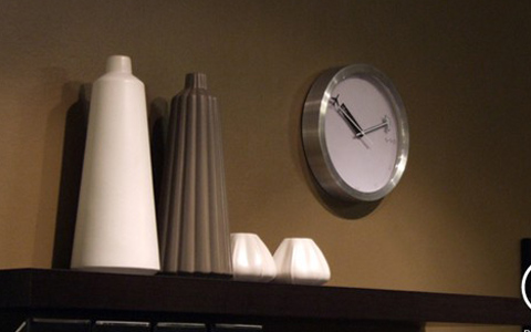 創(chuàng)意時鐘邁向幸福的徒步者