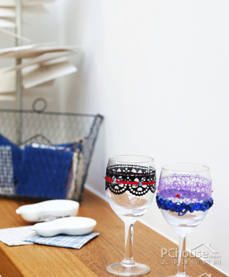 巧用玻璃單品打造花園一般的室內空間