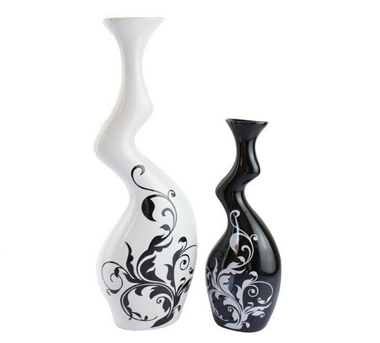 陶瓷花瓶顯靈氣