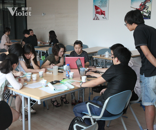 紫羅蘭家紡召開本年度第一次銷售會議