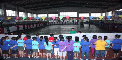 遠夢家居成長心連心活動--關愛學生把愛傳出去