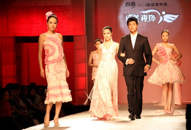 圖美寢飾2012營(yíng)銷(xiāo)峰會(huì)暨秋冬訂貨會(huì)盛大召開(kāi)