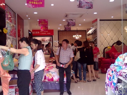 東方刺繡武漢南昌衡陽專賣店齊開業