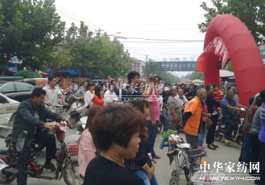 河南民權(quán)凱盛家紡開業(yè)慶典轟動(dòng)全城