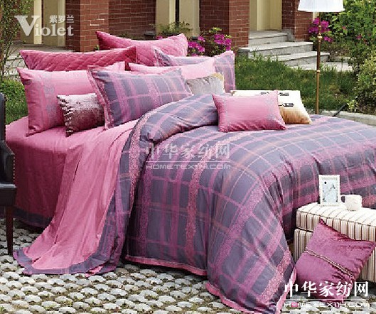 與紫羅蘭徜徉愛的街道