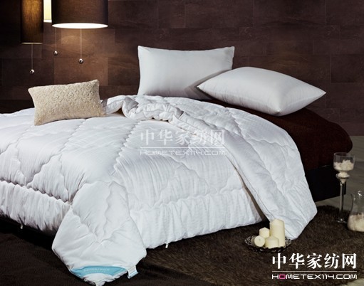 全“芯”惠聚藍(lán)絲羽