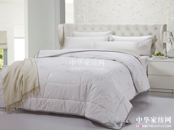 居夢萊家紡:織進“芯”里的愛