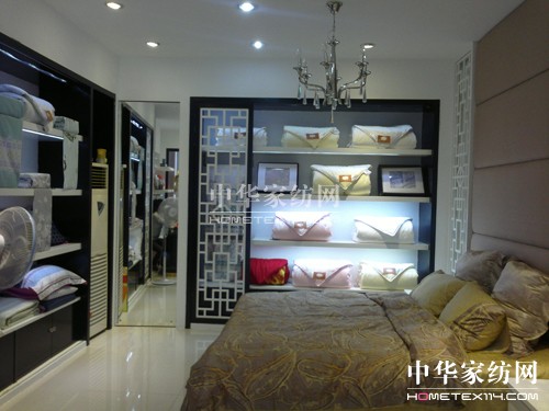 絲儂36平米迷你店開業