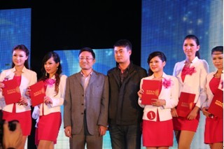 金蠶世家受邀出席世界養(yǎng)生大會(huì)