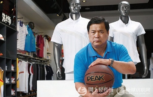 匹克許景南:拉板車創(chuàng)業(yè)