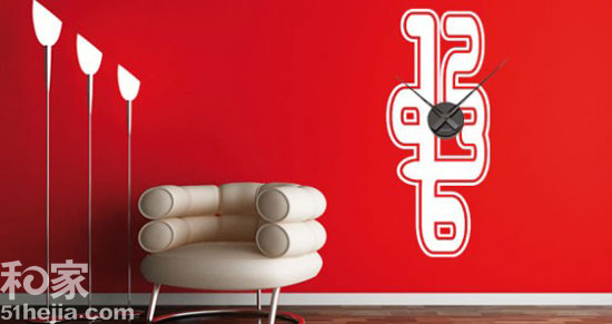 奇思妙想爬上墻個性墻貼拼創意鐘