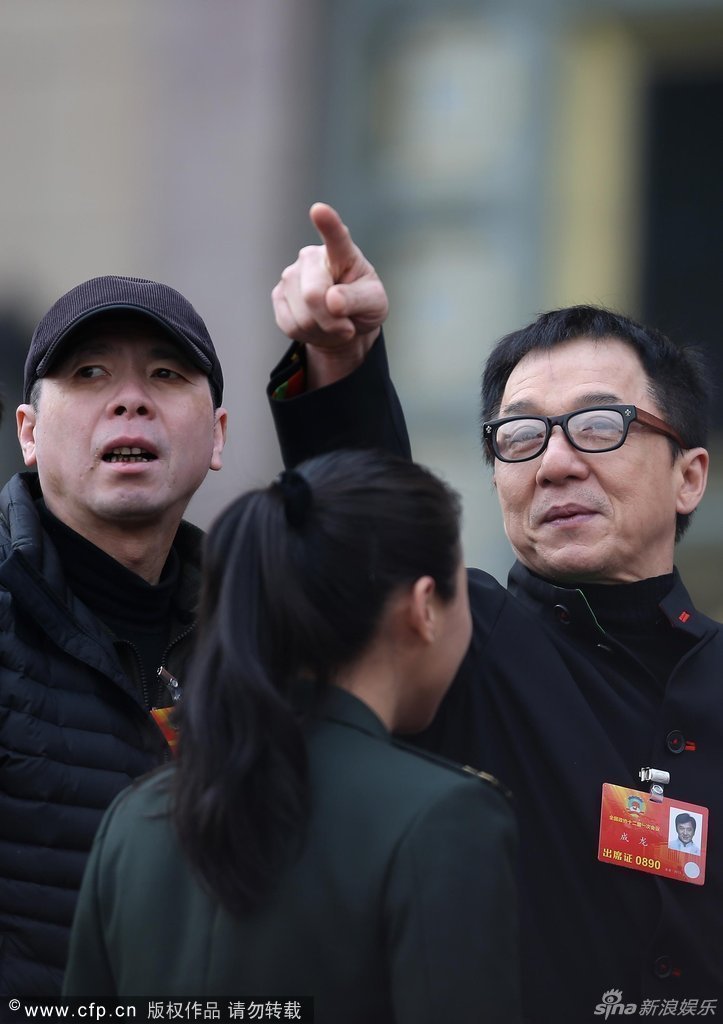 成龍張國立馮小剛開心合影