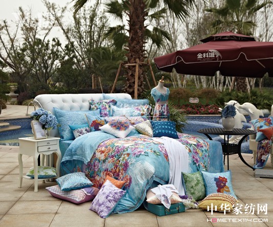 紫羅蘭2013春夏新品璀璨上市