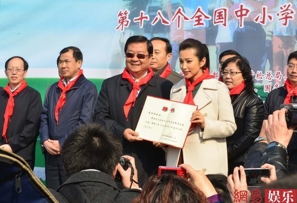 ��������J"�辫"��