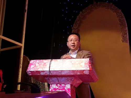 楊兆華出席山西第三屆家紡協(xié)會會議