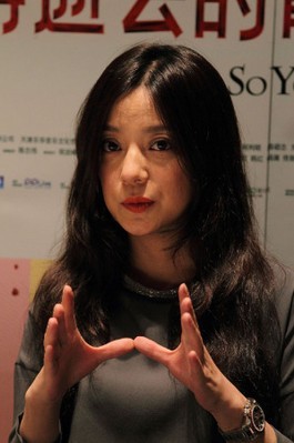 趙薇回應"致青春"質疑:拍給成年人看的