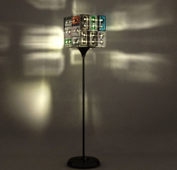 創(chuàng)意舊磁帶燈