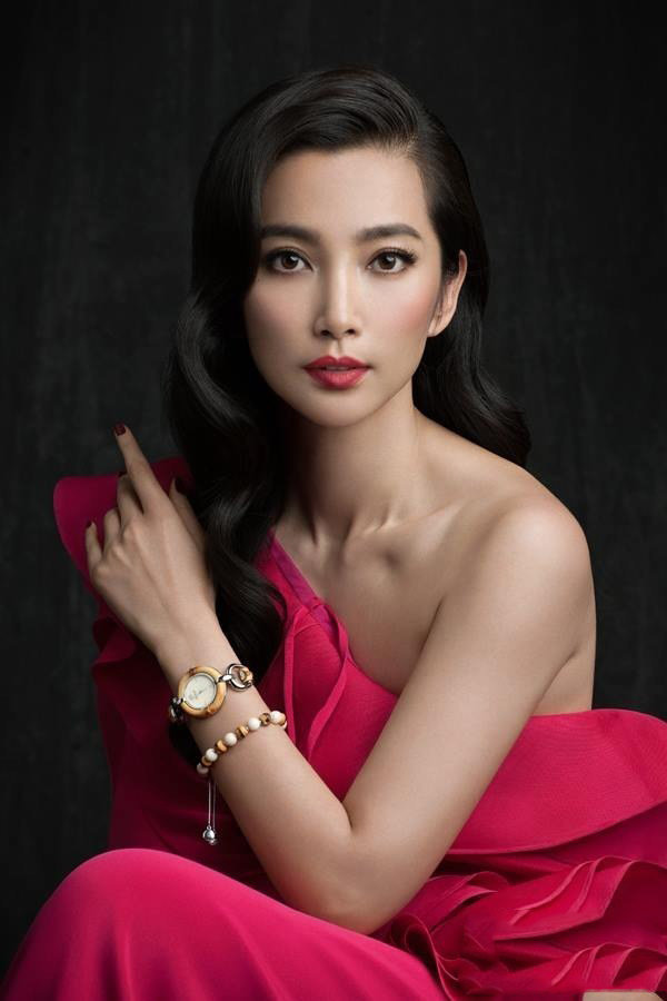 李冰冰卷發(fā)登封面優(yōu)雅詮釋東方美