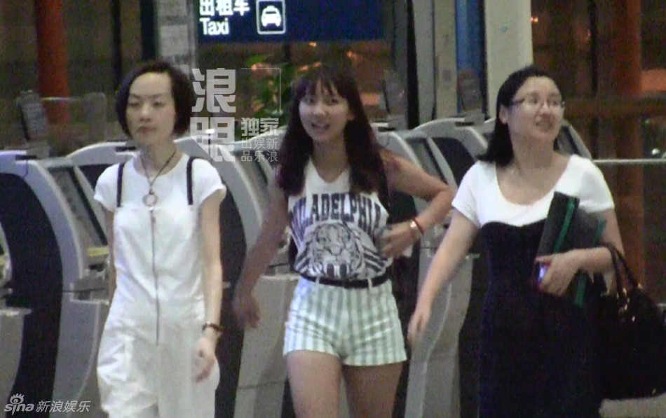 魯豫低調(diào)處理新戀情與男友"錯(cuò)峰"來京