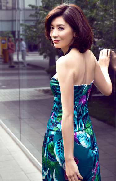 賈靜雯淑女名媛范兒街拍