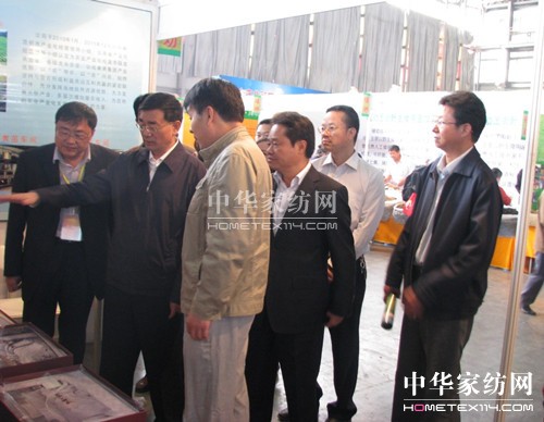玖久絲綢家紡達成國內外意向客戶50多位