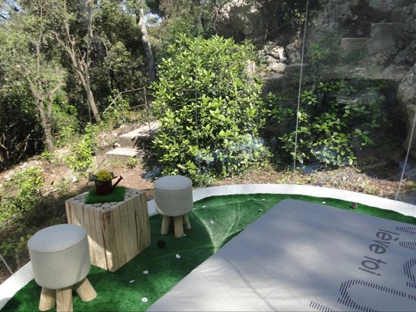 睡在水晶球里法國的泡泡度假村(一)