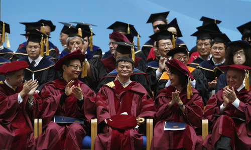 誰能打敗巨人馬云?