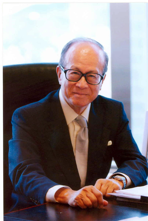 李嘉誠(chéng):如何從失敗教訓(xùn)中發(fā)現(xiàn)財(cái)富