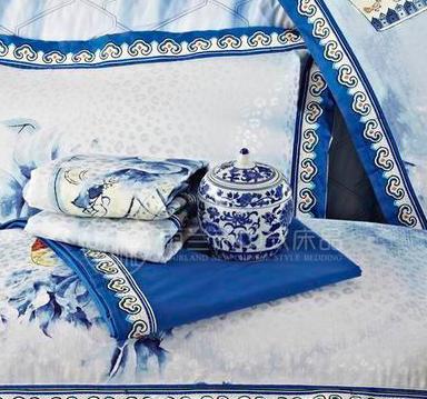 雨蘭:中式茶香青碧感受青花瓷韻道典雅