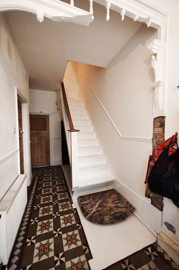 富有現(xiàn)代古典美的音樂(lè)樓梯(2)