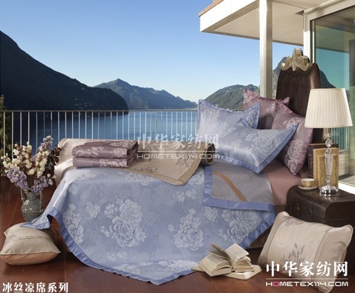 伊人島重慶百盛商廈新品鑒賞會獲贊