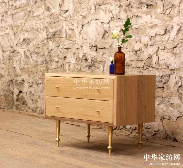 簡潔手繪幾何圖案家具系列