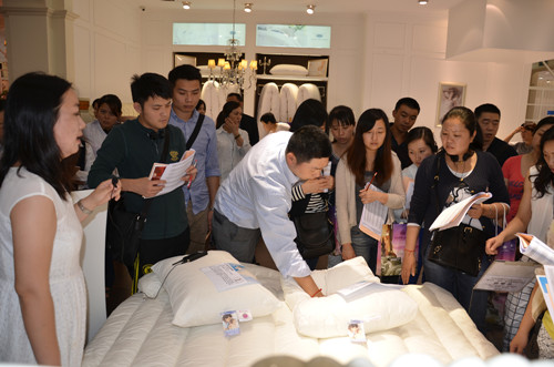 佳麗斯2014秋冬訂貨會圓滿結(jié)束