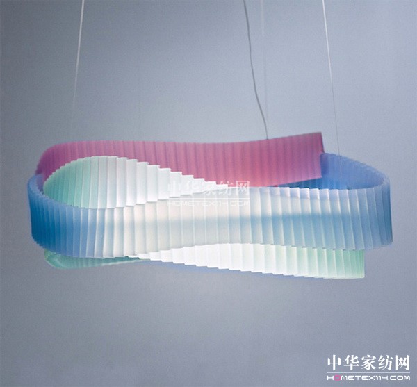 交響樂的創(chuàng)意藝術(shù)吊燈