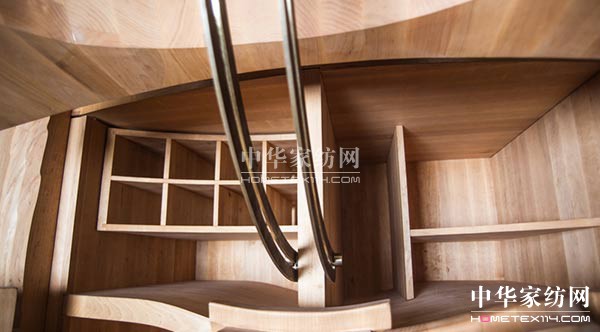 獨(dú)特的甲殼蟲柜子設(shè)計(jì)