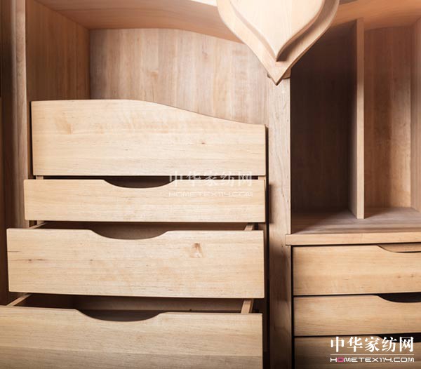 獨(dú)特的甲殼蟲柜子設(shè)計(jì)