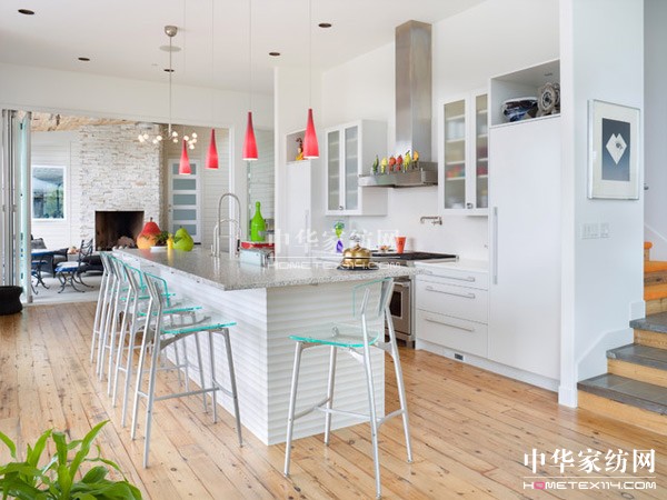 【5】現(xiàn)代簡約風(fēng)格廚房講究“設(shè)計(jì)”不簡單