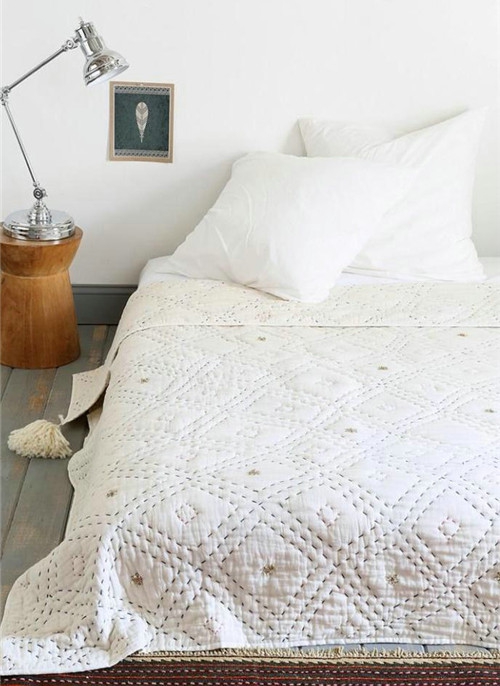 (d)ҽޱڼҾӮa(chn)ƷБ(yng)