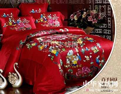 湖州洲泉兩大蠶絲家紡團組出擊家紡展