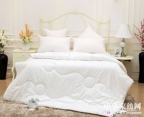 歐派家紡:與愛相擁,“被”感溫暖