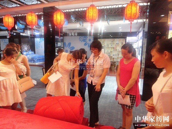 雨蘭2014秋季招商開發(fā)工作如火如荼