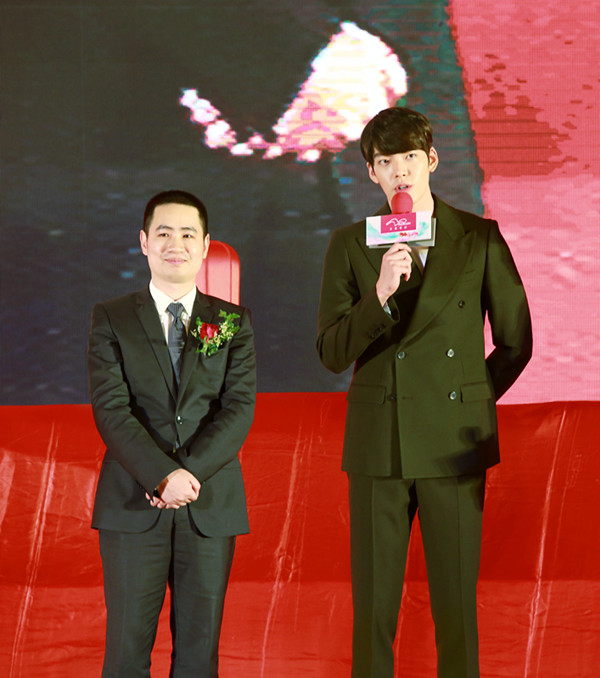 金宇彬大展“暖男”情懷,為水星家紡溫暖代言