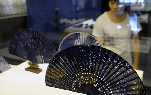 杭州舉辦傳統(tǒng)藍印花布藝術(shù)展