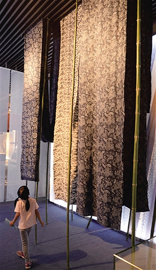 杭州舉辦傳統(tǒng)藍印花布藝術(shù)展